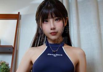 这就是Cat Demon喵崽最新水手服！照片感觉有点儿不太正经哦